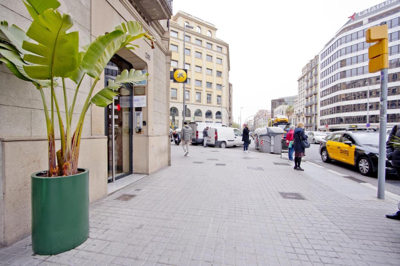 Barcelona City Hotel Bagian luar foto